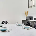 Authentique Apartment - 1Br- 2P- Voltaire
